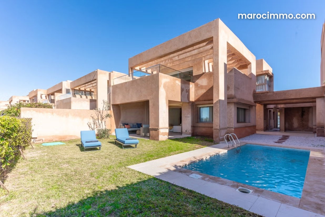 Villa meublée 250 m², piscine et jardin privés, Guéliz Marrakech — Marrakech
