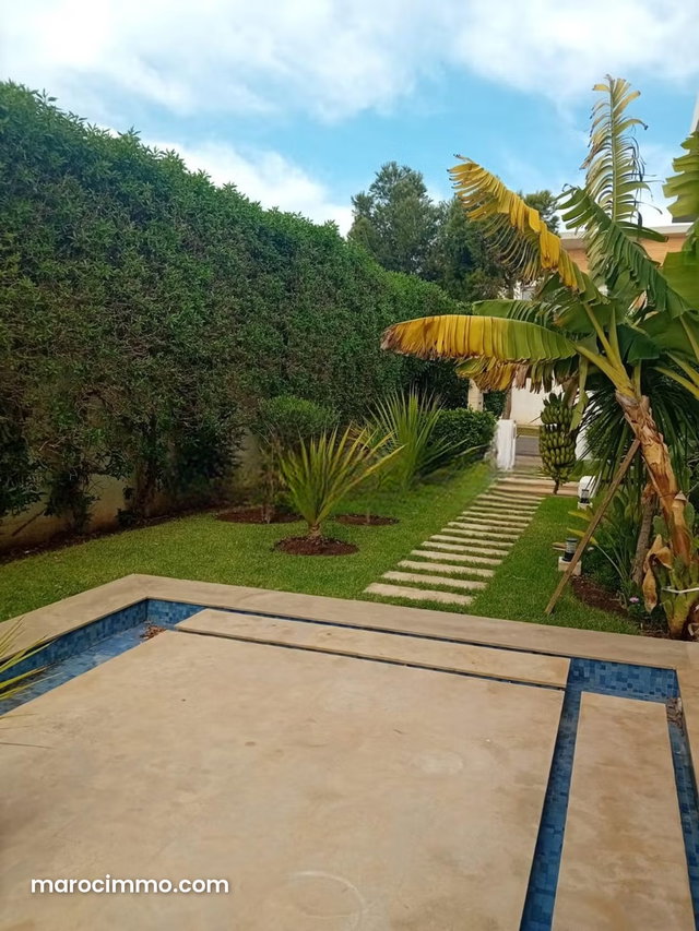 Villa isolée front golf à la location Ville Verte — 2