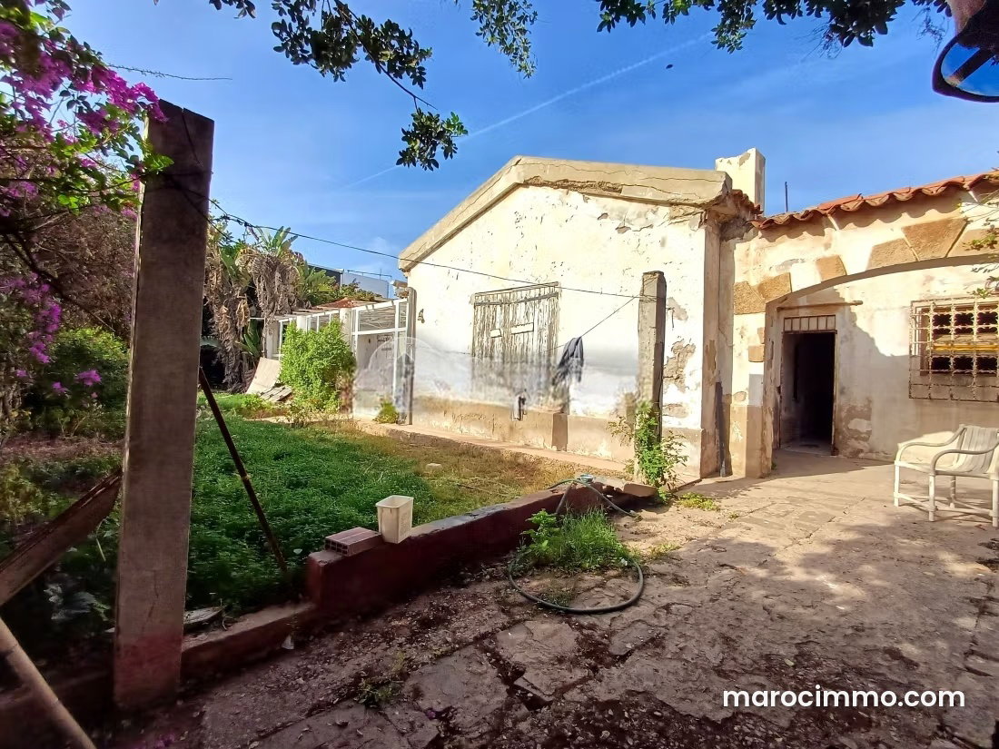 629 m² Plot in Aïn Diab, Casablanca, Coveted Seafront Location — Casablanca