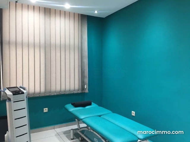 Plateau de bureau à louer sur Bd ABDELMOUMEN — 4
