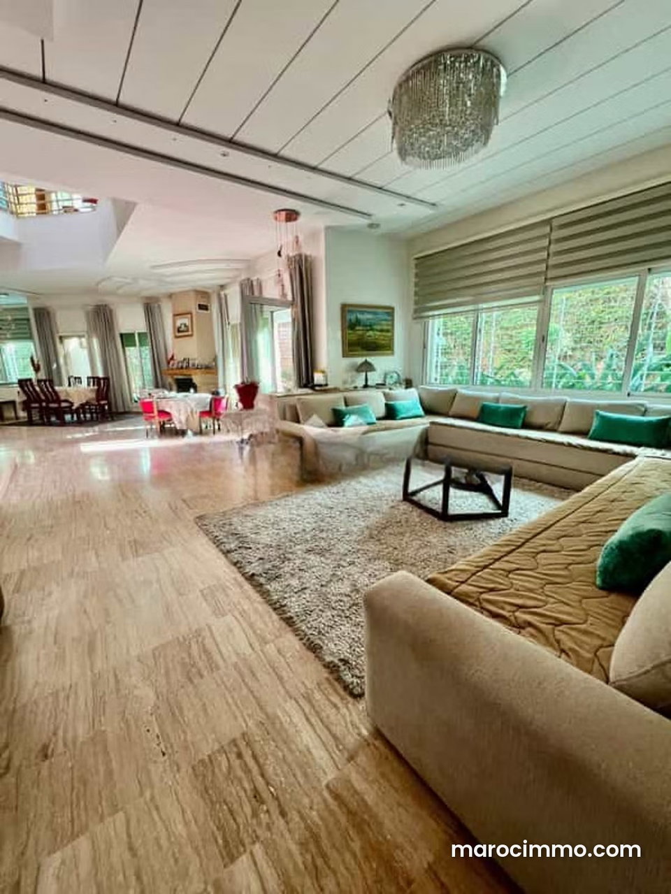 Villa à Vendre de 605.0 m² à Casablanca, Laymoune