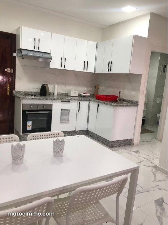 Ramadan 1 month 9000dh apartment 50m agdal av oqba — 3