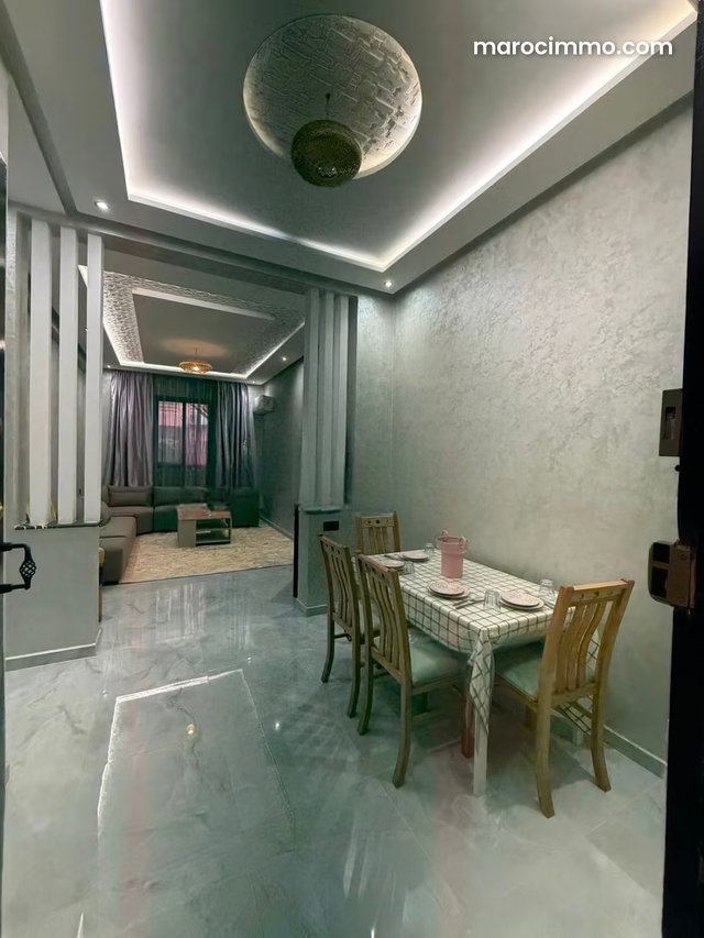 Joli appartement 2 chambres meublé piscine — 3