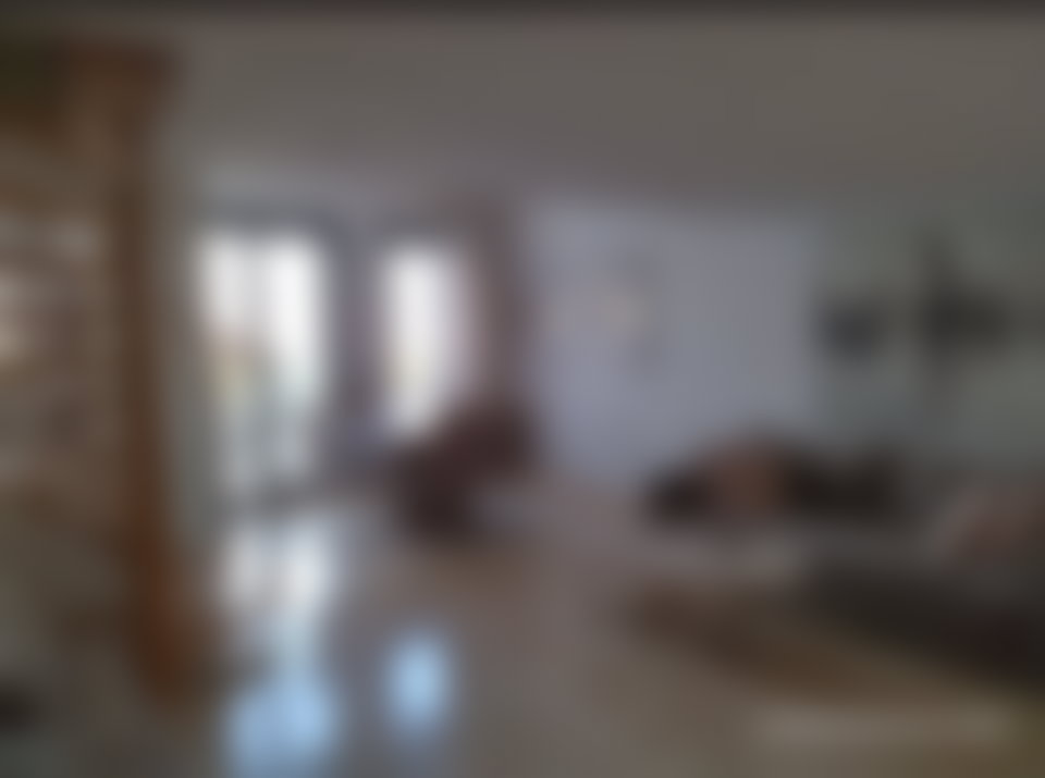 شقّة مفروشة فسيحة للإيجار بالمدينة الخضراء بوسكورة