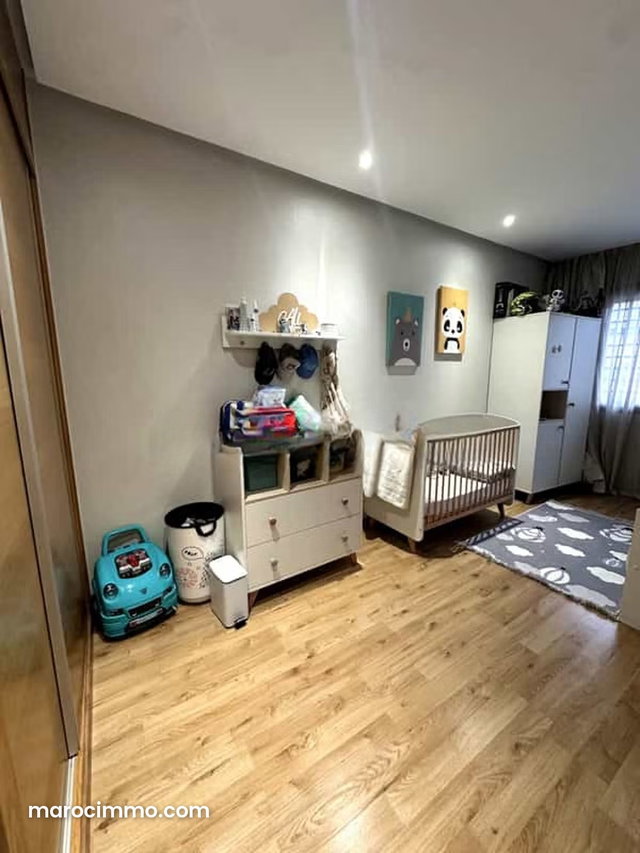 Appartement à Vendre de 127.0 m² à Casablanca, Ferme Bretonne — 3