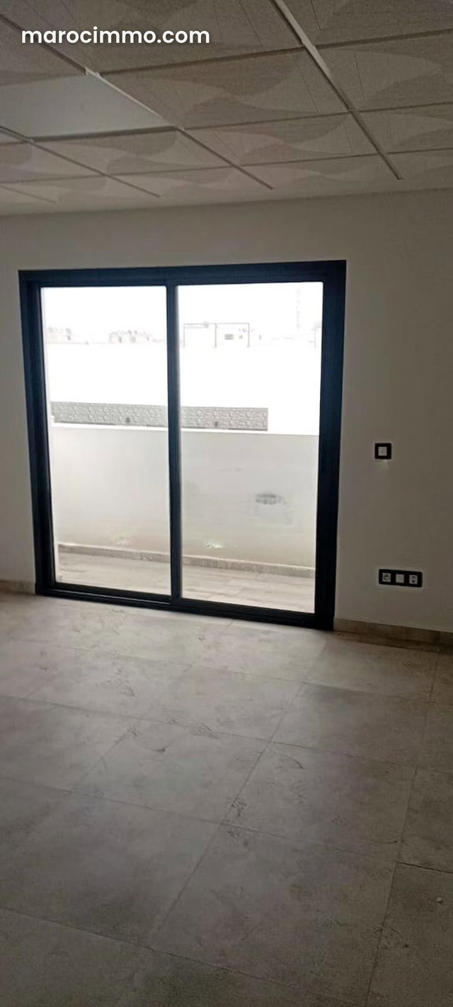 Bureau à louer 57 m² Roches Noires Casablanca — 3