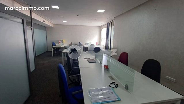 Bureau à louer 64 m² Les Hôpitaux Casablanca — 2