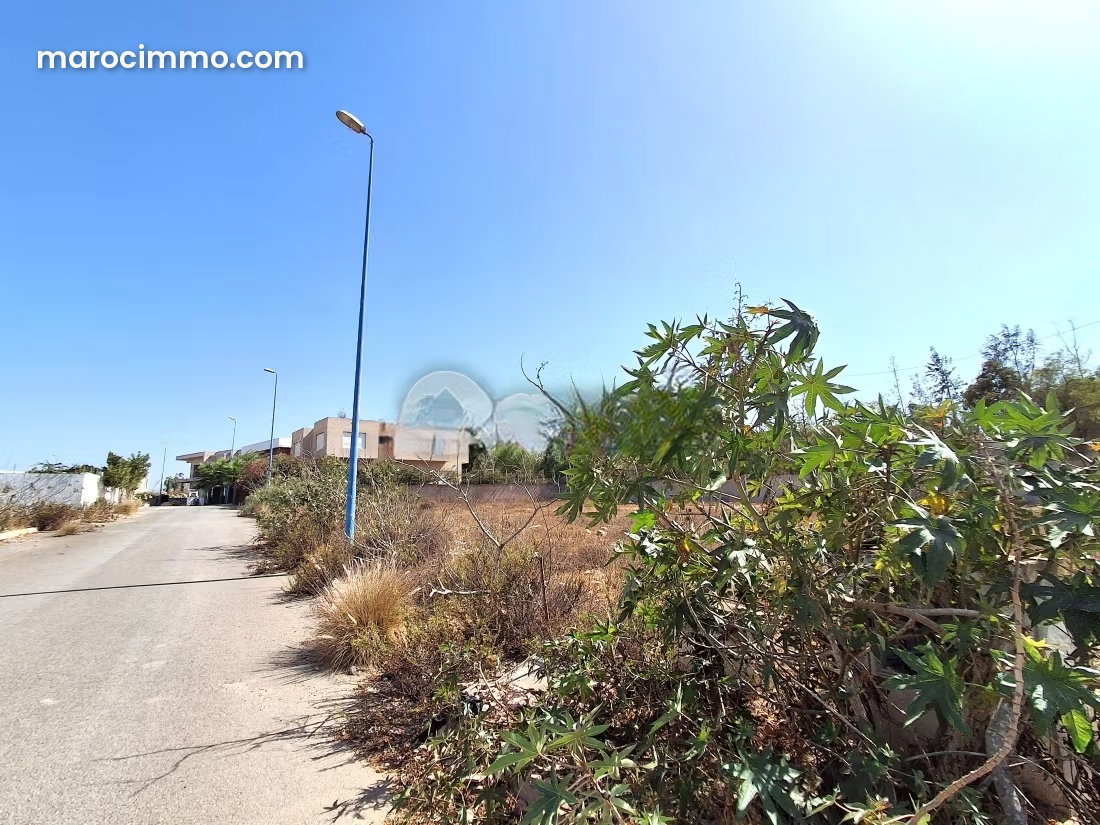 Terrain 615 m² Bouskoura centre, lotissement sécurisé — Bouskoura