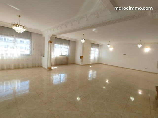 Vacant Apartment 210m² Racine 15000 Dh — Casablanca