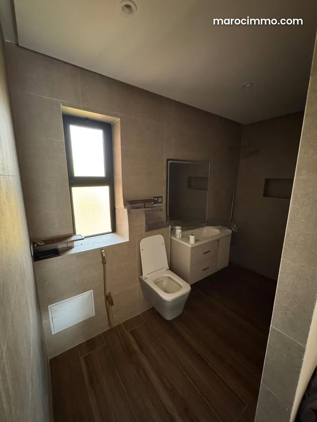 Vue Panoramique & Emplacement Premium à Agdal – Opportunité Rare à Marrakech — 5
