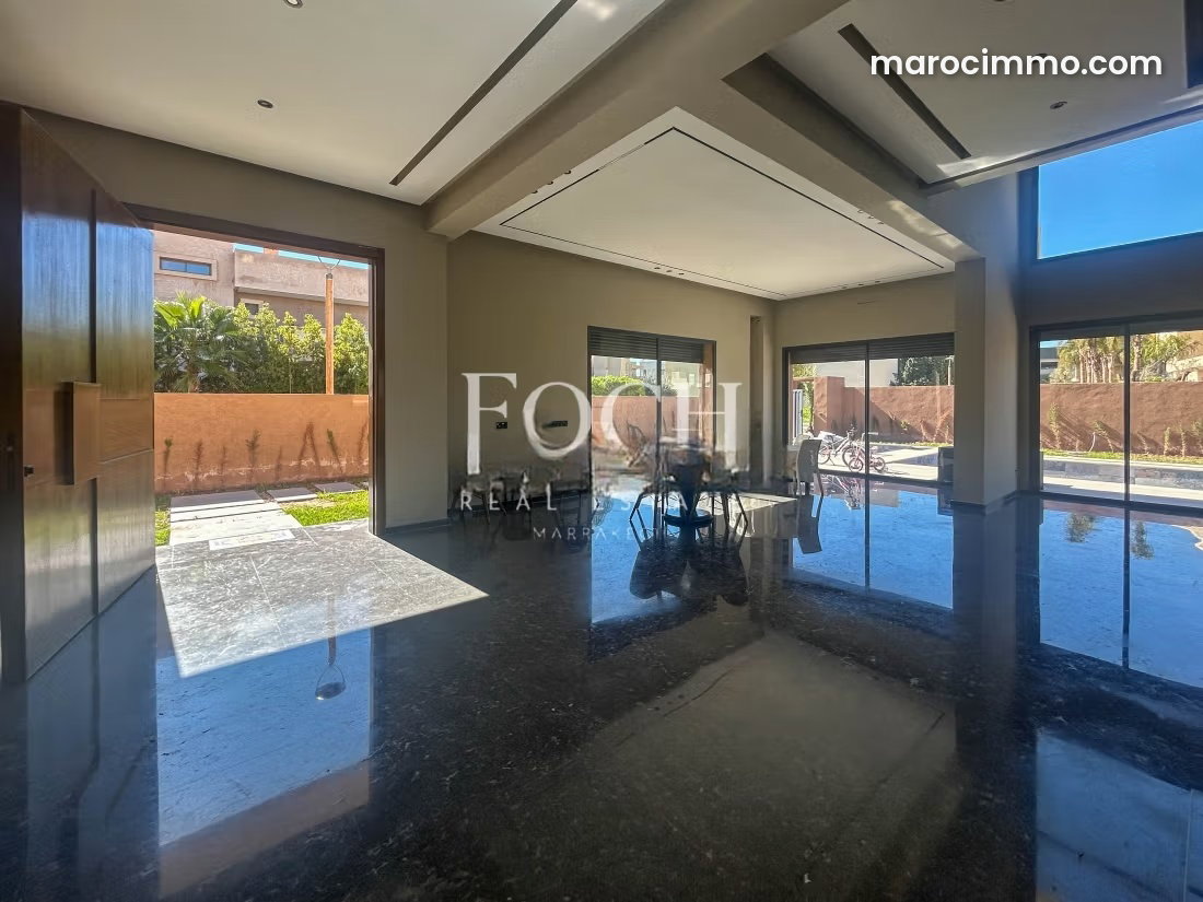 Villa neuve 561 m² avec piscine et vue montagne, Agdal Marrakech — Marrakech