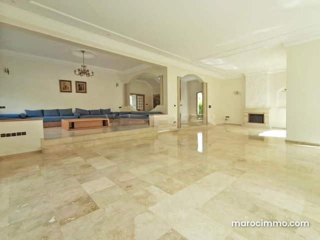 Location Très belle villa 615m2 au quartier Laymoune à Proximité de Casa Finance City — 3