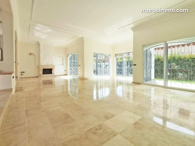 Location Très belle villa 615m2 au quartier Laymoune à Proximité de Casa Finance City — 2