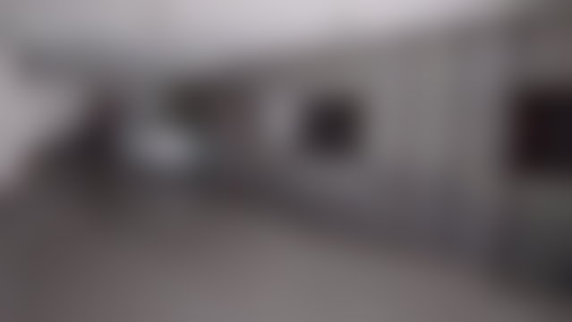 فرصة استثمارية محل تجاري فسيح للبيع بوسط طنجة — 4