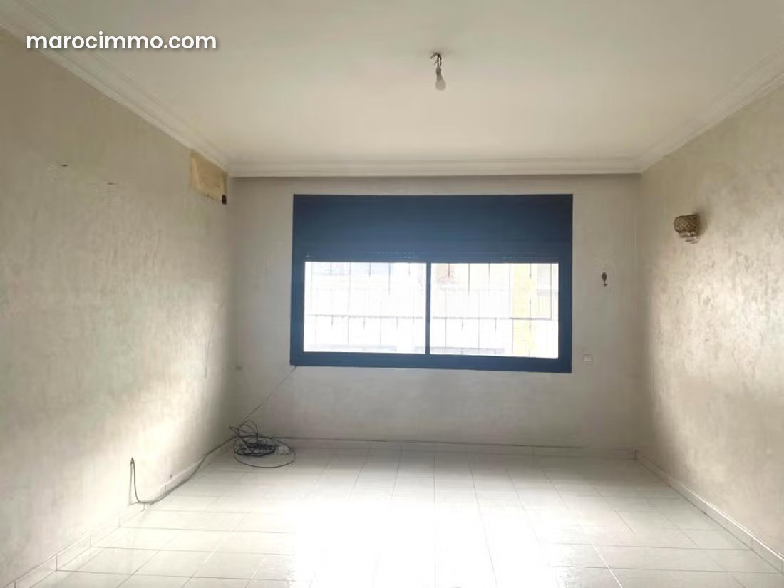 150 sqm office for rent in Agdal, Rabat, with garage — Rabat