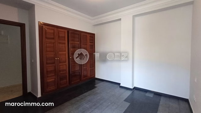 Appartement à vendre 223 m², 4 chambres Palmier Casablanca — 3