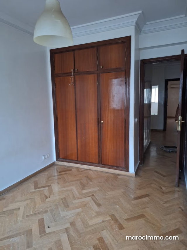 Bel appartement en location à Racine extention — 2