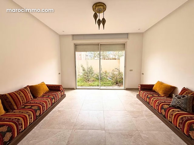 Villa de haut standing à louer à Route de l'Ourika. Superficie 250 m². Bien meublé — 2