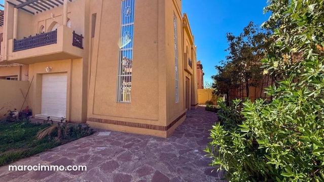 Villa de haut standing à louer à Route de l'Ourika. Superficie 250 m². Bien meublé — 5