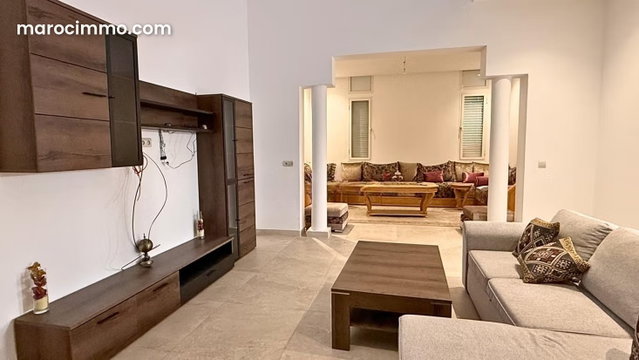 Villa de haut standing à louer à Route de l'Ourika. Superficie 250 m². Bien meublé — 3