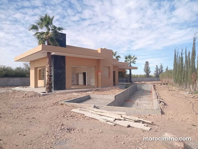 Location Villa à route d'amezmiz — 2
