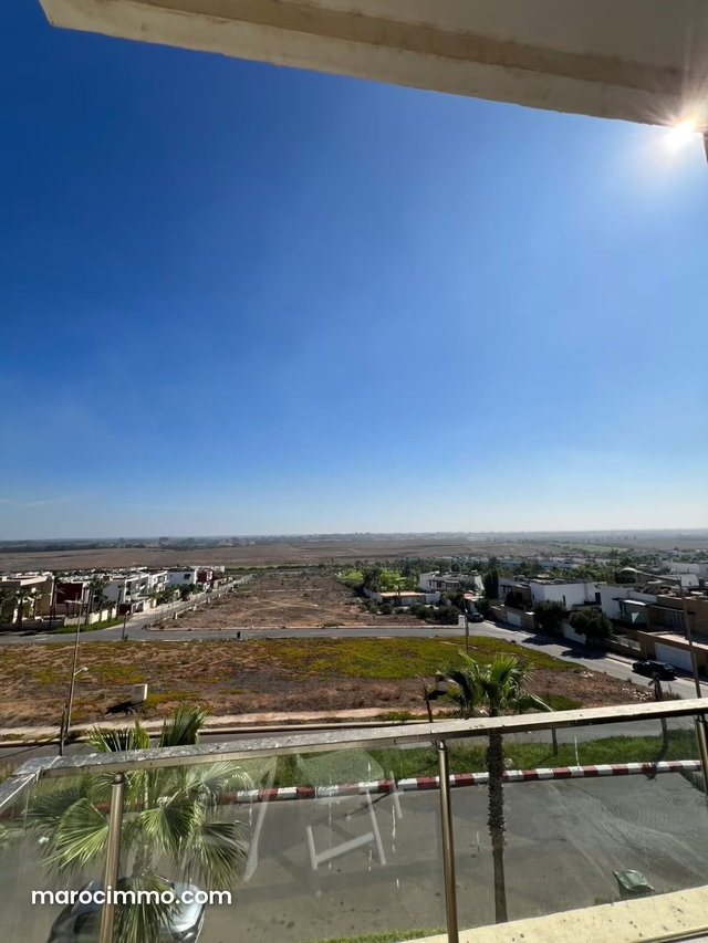 Appartement en vente à Prestigia plage des nations. Surface de 84 m². Cuisine équipée — 3