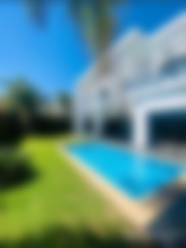 Villa 586 m² avec piscine et jardin à louer, Ville Verte Bouskoura — 3
