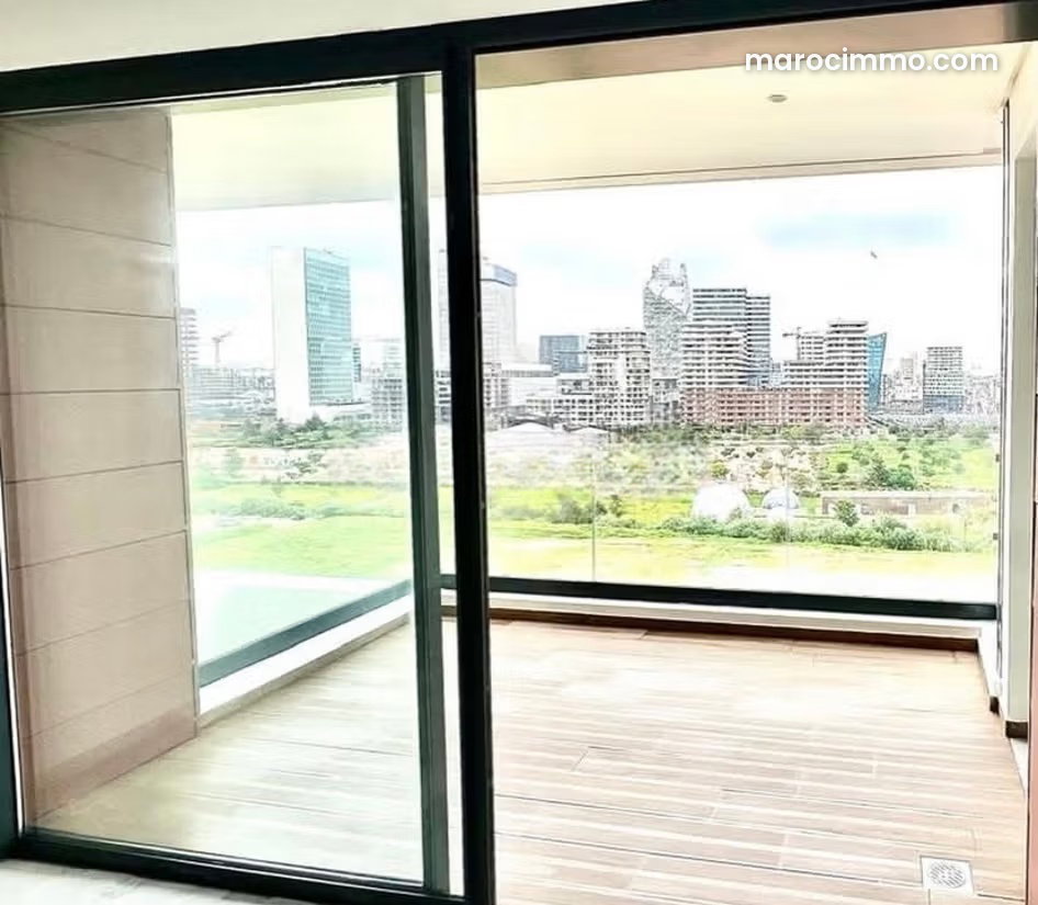 3-Bedroom Apartment with Terrace, Casablanca Finance City — Casablanca
