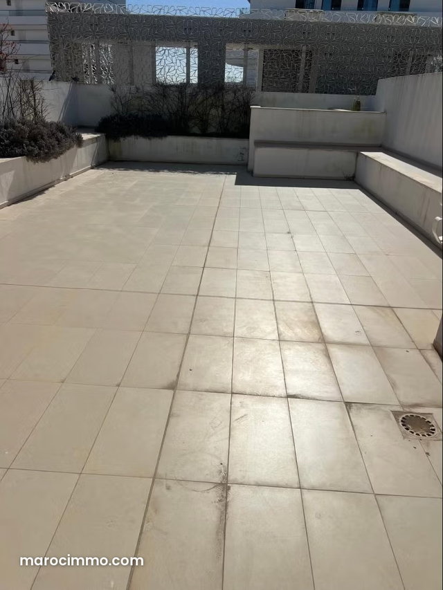 Rooftop 2 chambres, eau électricité internet inclus — 2