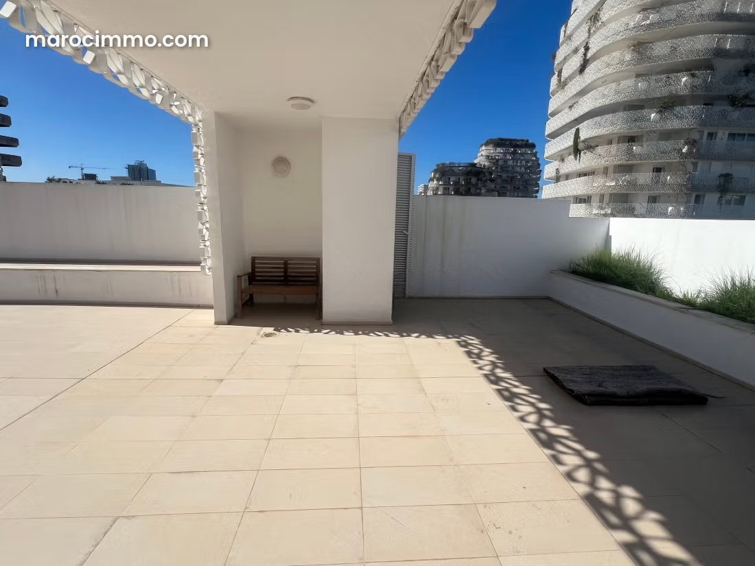 Furnished 200 sqm Apartment with Terrace in Casablanca Finance City — Casablanca