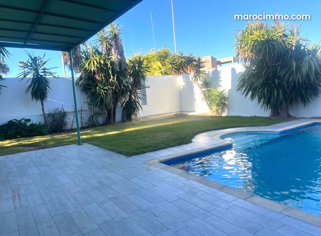 One-hectare plot on Azemmour Road, Dar Bouazza — Dar Bouazza