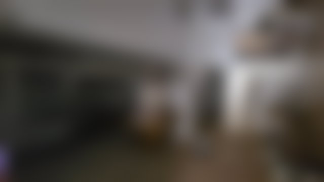 محل تجاري فسيح للبيع بحي بوركون في الدار البيضاء — 2