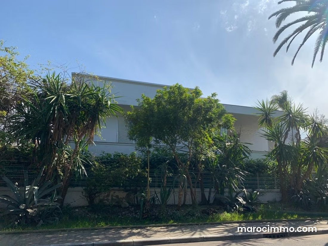 Villa 600 m² à louer Anfa Casablanca, vue océan et standing — Casablanca