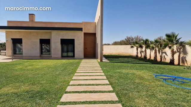 Villa à Vendre – Route d amzmiz Marrakech — 4