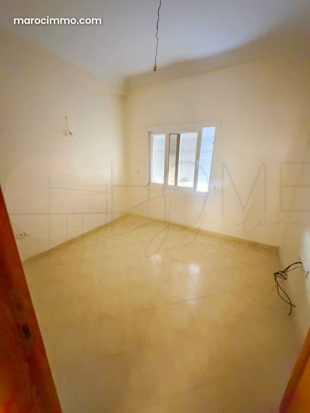 Appartement 3 chambres spacieux, Hay Salam — Agadir