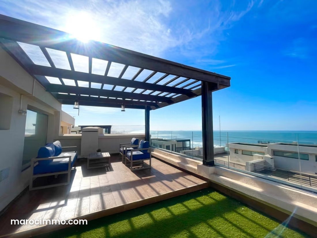 Furnished villa with pool and sea view, Dar Bouazza — Dar Bouazza