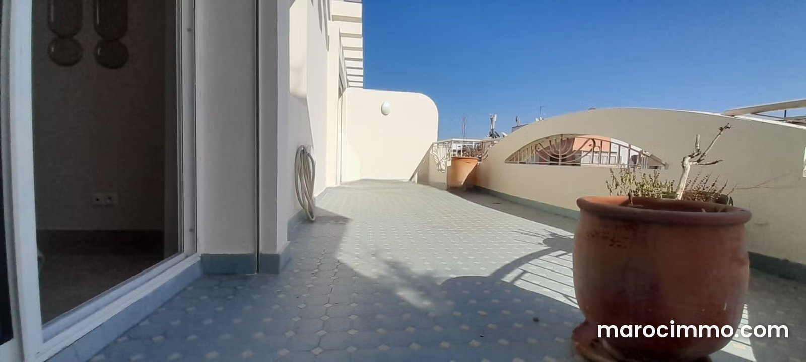 Appartement meublé avec terrasse à louer à Gauthier Casablanca — Casablanca