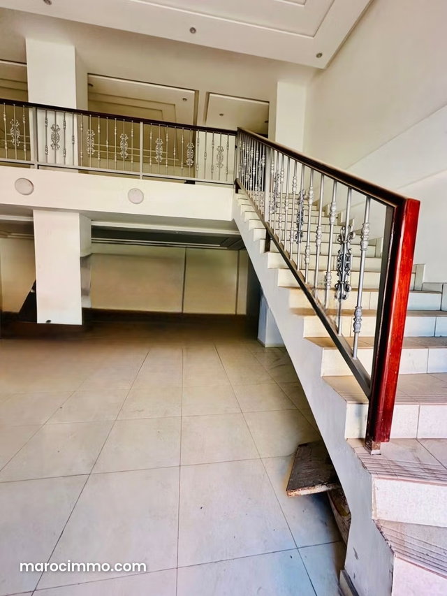 Local commercial en location à Ain Mezouar Marrakech. Superficie 66 m² — 2