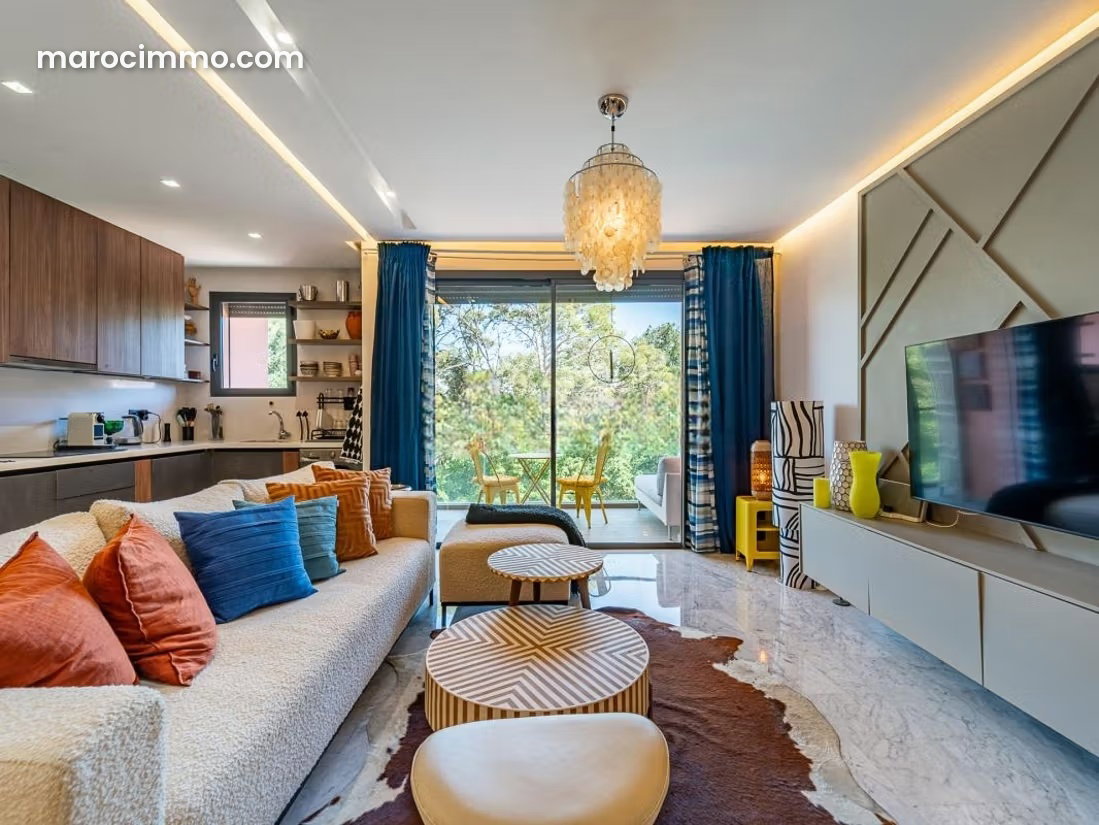 100 sqm Apartment with Terrace and Garden, Guéliz, Marrakech — Marrakesh