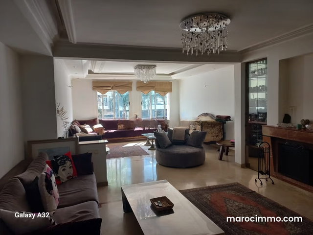 A vendre appartement de 231m² Quartier RACINE — 2