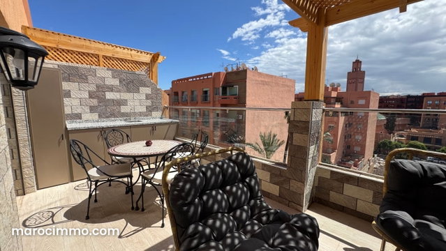 Appartement meublé dernier étage avec terrasse — 4