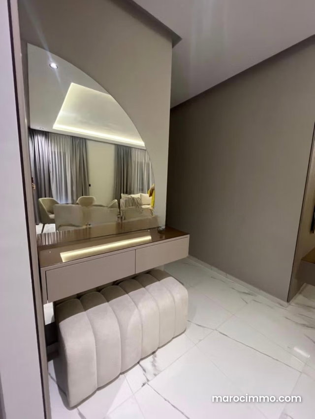 Luxueux appartement à louer de 2 chambres — 3