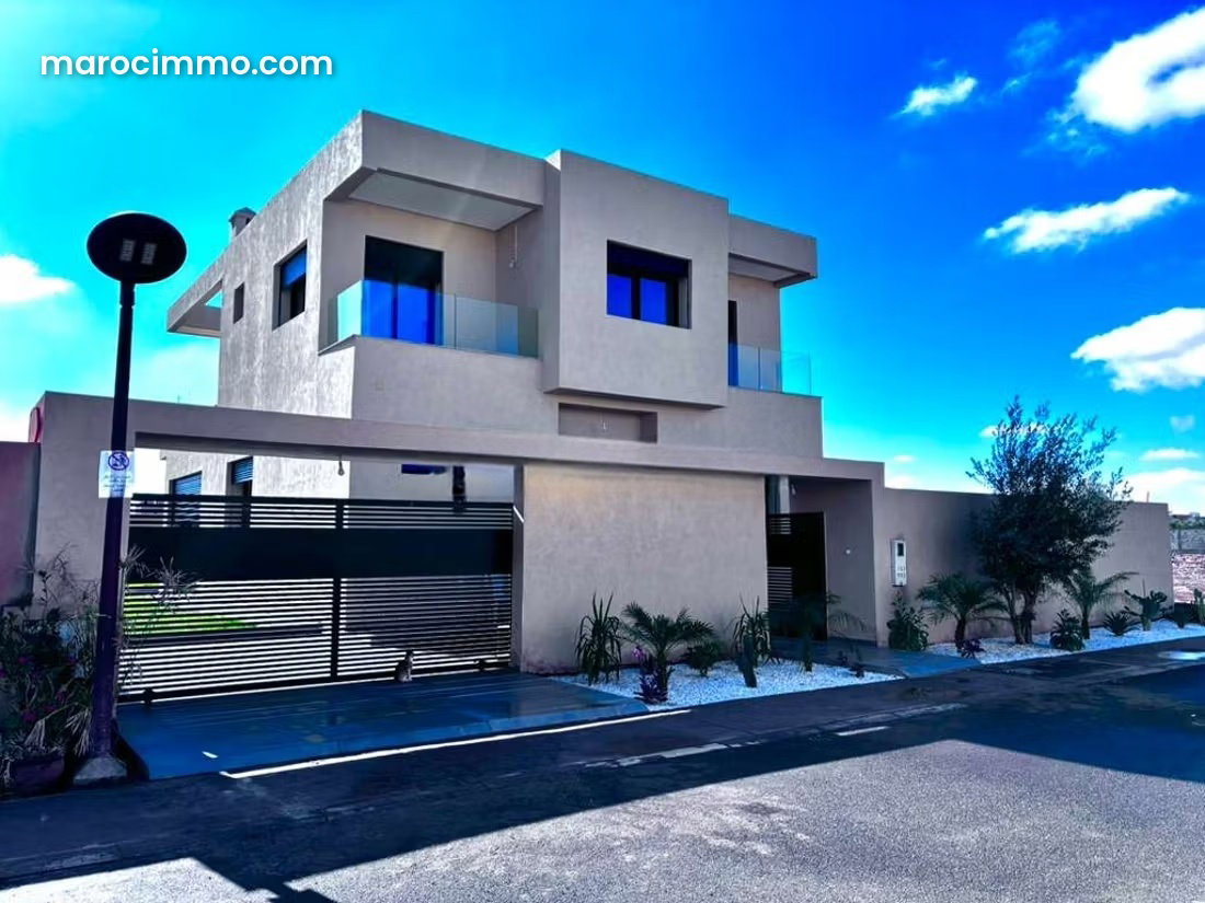 4-Bedroom Villa with Pool, Ourika Road, Marrakech — Marrakesh