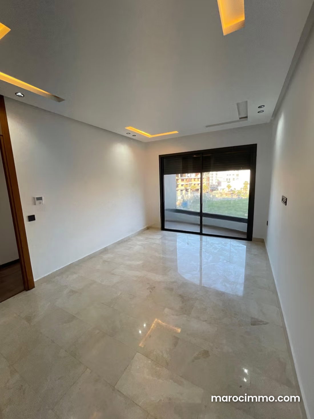Modern Apartment for Rent in Oulfa, Casablanca, with Terrace — Casablanca