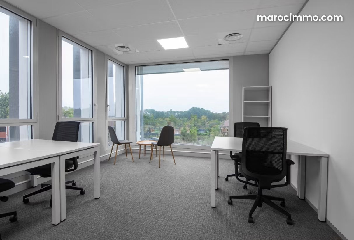 Bureau à louer Hay Hassani Casablanca, prêt à travailler — Casablanca