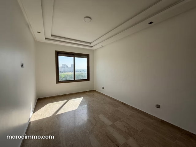 Appartement à louer à Ferme Bretonne Hay Arraha. Surface de 100 m². Service de concierge et climatisation — 2