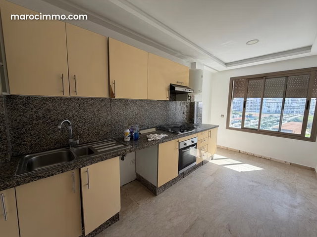 Appartement à louer à Ferme Bretonne Hay Arraha. Surface de 100 m². Service de concierge et climatisation — 3
