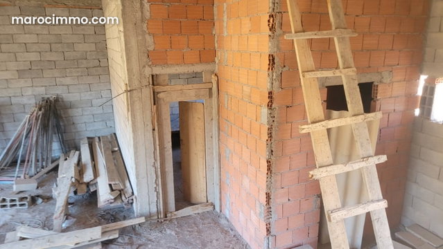 Villa semi finie à fort potentiel – Opportunité investisseur — 4