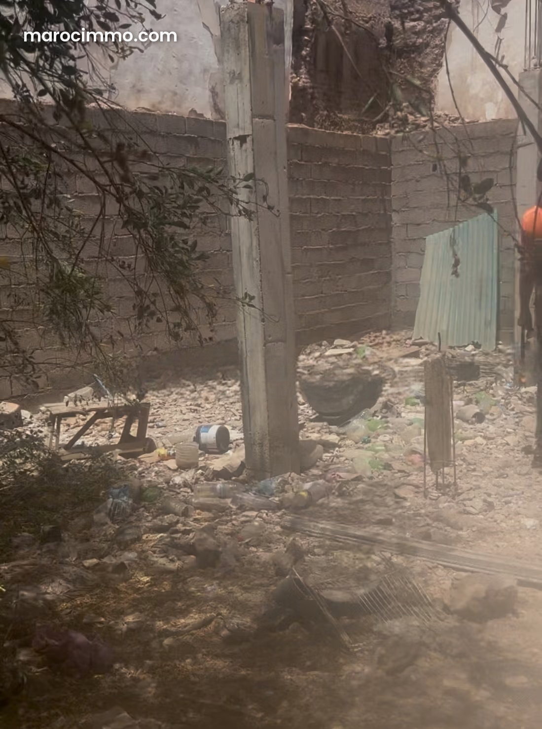 منزل بواجهة جنوبية وترّاس مطل على الأطلس في سيدي بن سليمان بمراكش — مراكش
