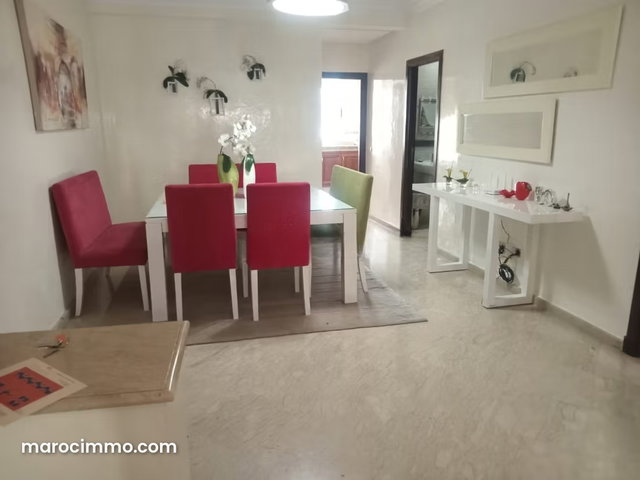 Louez cet appartement à Moulay Youssef. Surface de 137 m². Bien meublé — 3